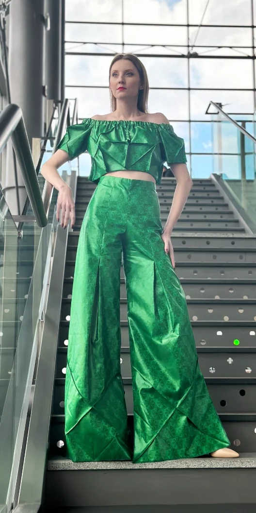Hana Celnarová, Africký brokát